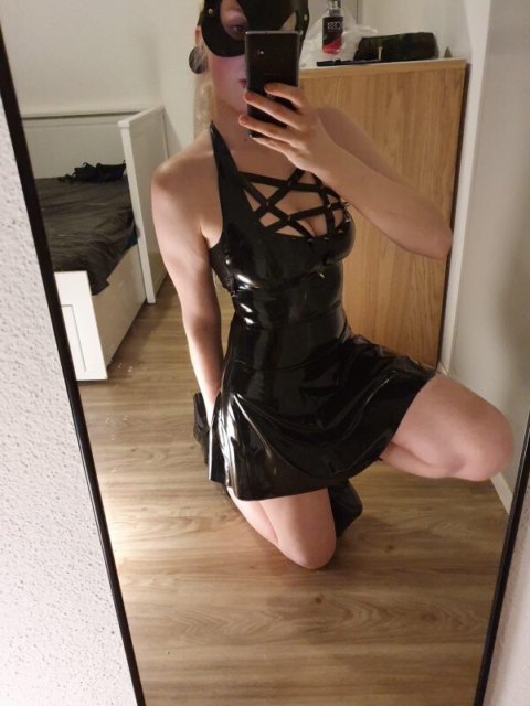 Лариса - cекс и интим услуги у метро Владимирская за 8000 р. час, телефон +7(981)136-33-84 - фото 1