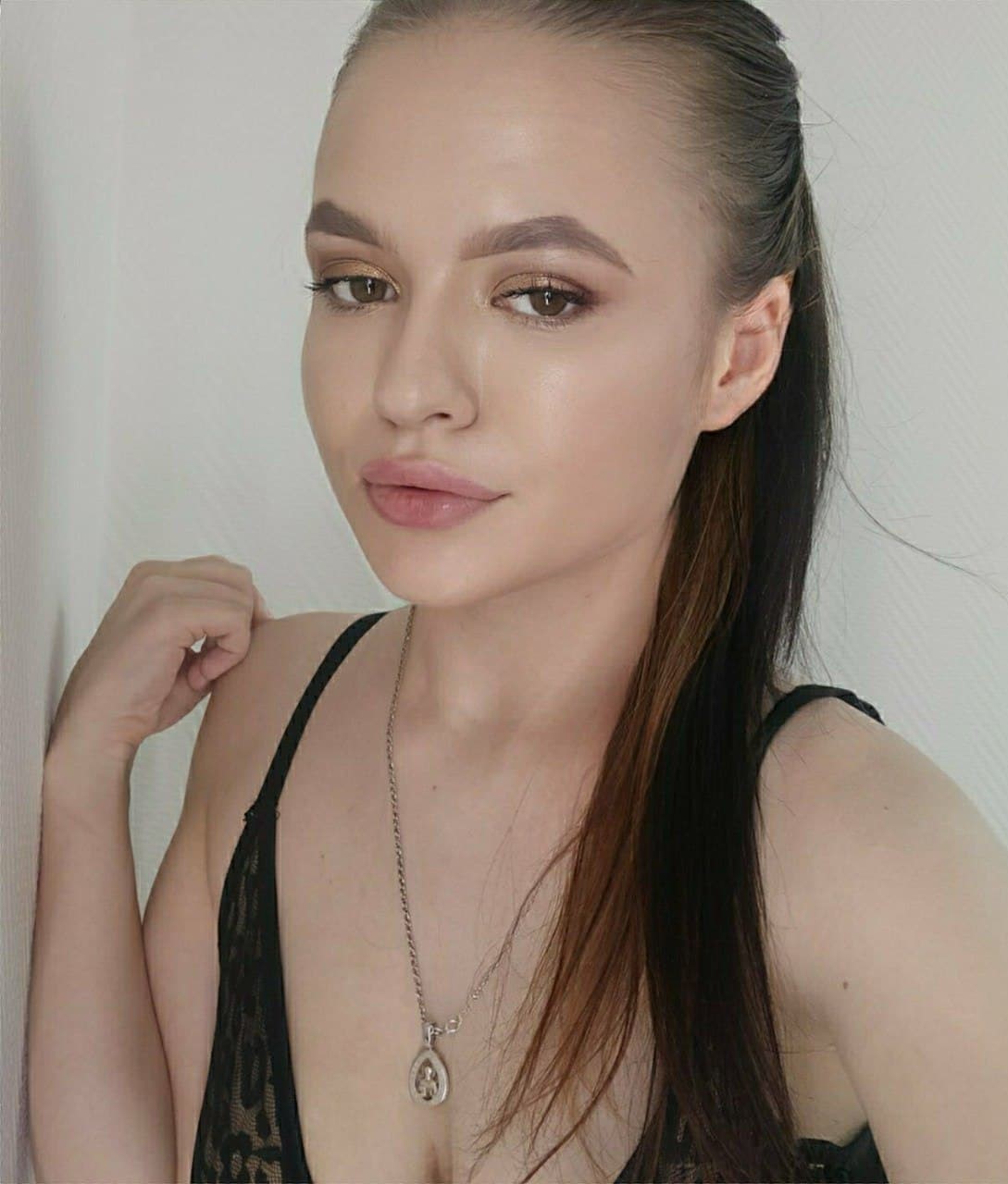 Проститутка Надя СПб у метро Академическая, телефон +7(981)214-21-80